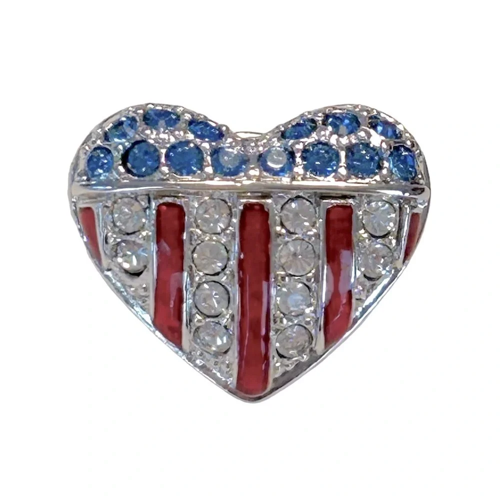 SWAROVSKI CRYSTAL Heart shape Brooch pin American flag Patriotic Beautiful Bling